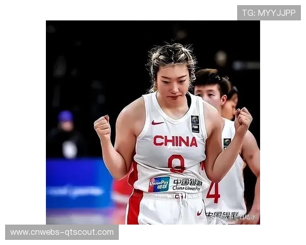 李梦新联赛适应情况，海外球队战术体系与比赛节奏调整